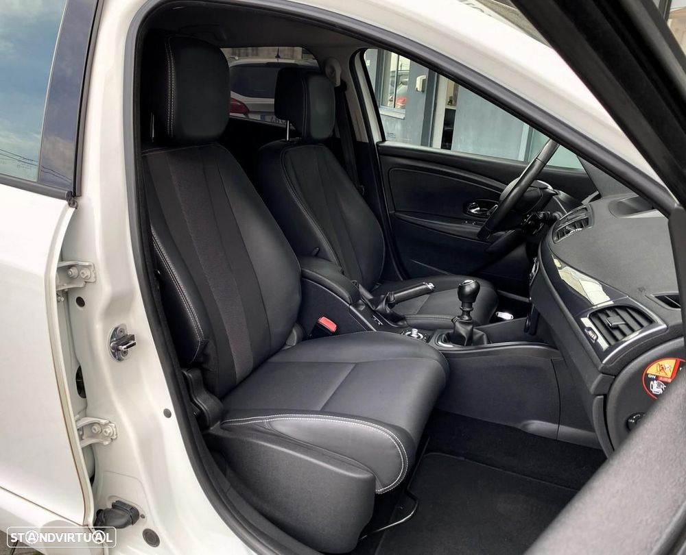 Renault Mégane Sport Tourer 1.5 dCi Dynamique S SS - 6