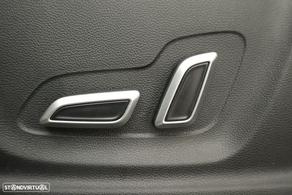 MG EHS 1.5 T-GDI Plug-in Hybrid Luxury - 22