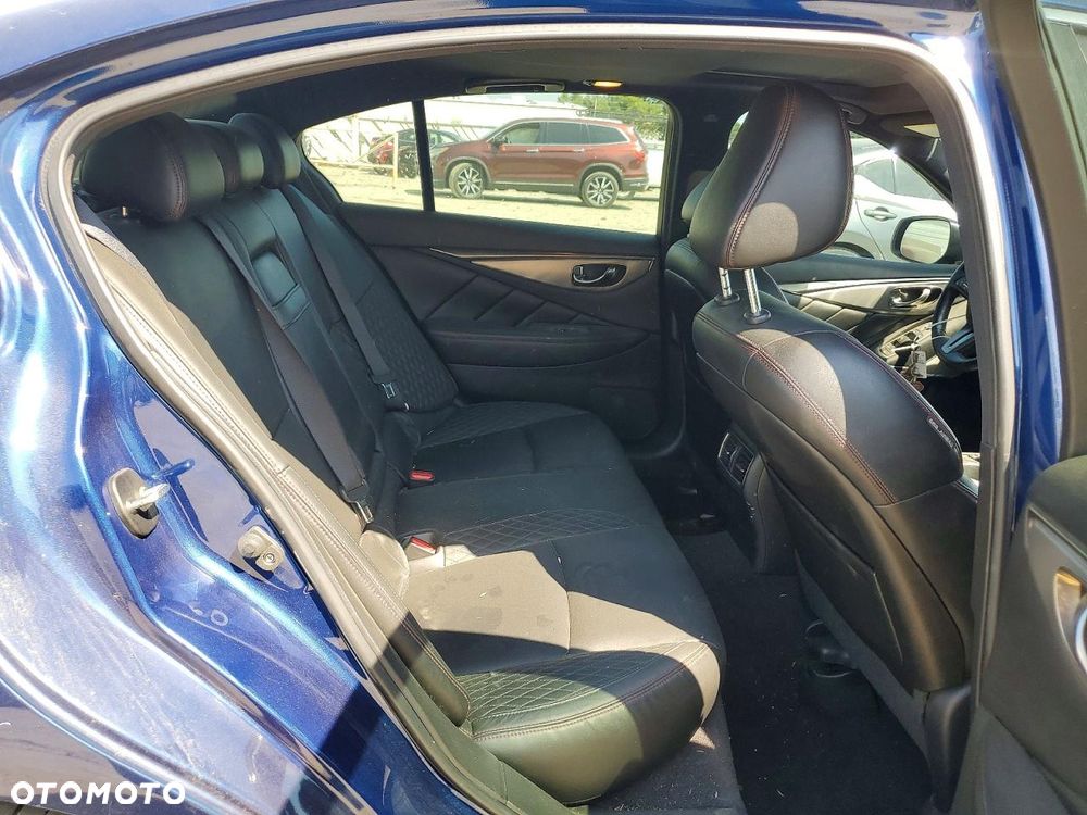 Infiniti Q50 - 11