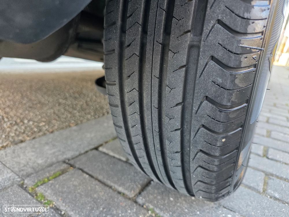 Renault kangoo 1.5DCi - 22