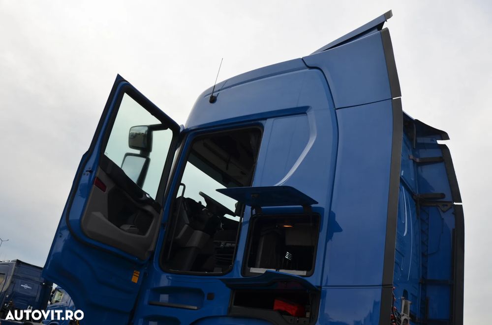Scania S 450 / 2022r / ACC / KLIMA P. / FULL LED / NAVI / DE 5531 - 16