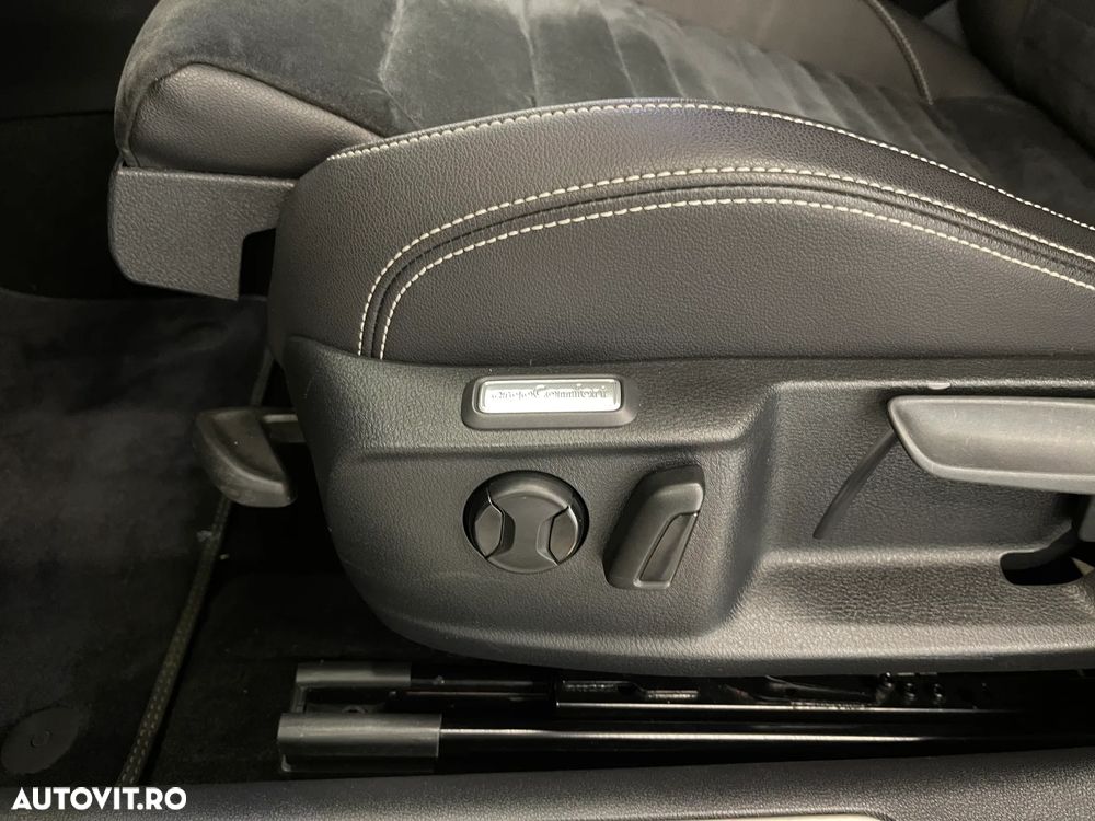 Volkswagen Passat 2.0 TDI SCR DSG Highline - 20