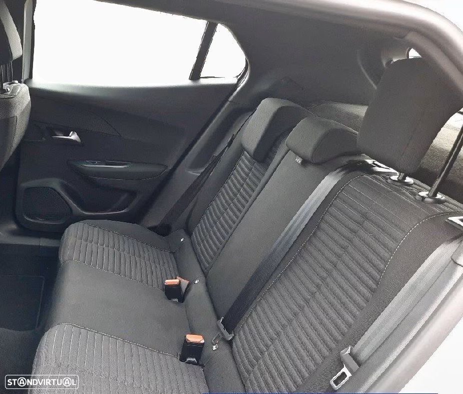 Peugeot 2008 1.5 BlueHDi Active EAT8 - 5