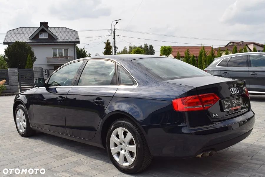 Audi A4 Limousine 2.0 TDI DPF Ambiente - 4
