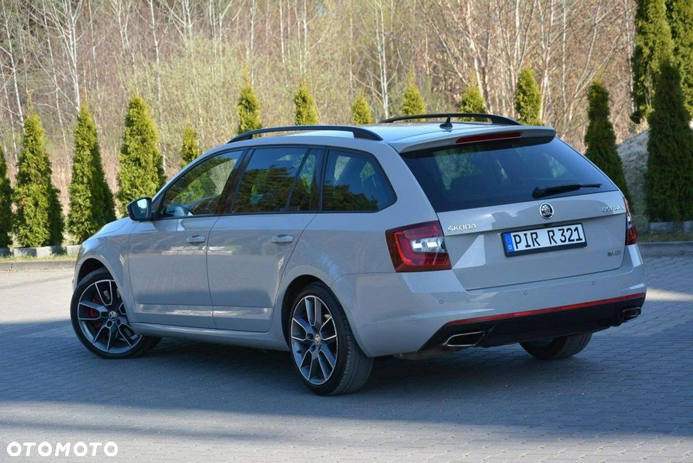 Skoda Octavia 2.0 TSI RS 230 DSG - 6