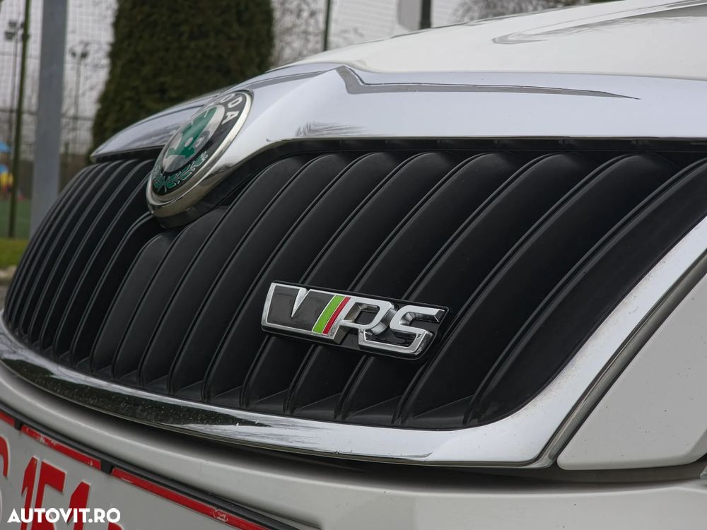 Skoda Octavia 2.0 TDI RS - 24