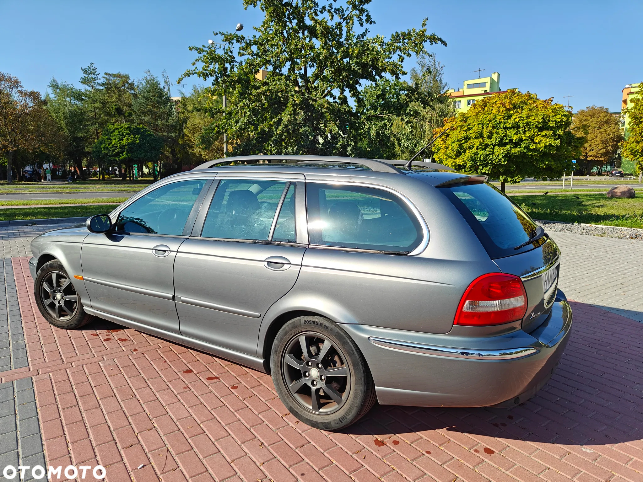 Jaguar X-Type Estate 2.0 Diesel Executive - 4