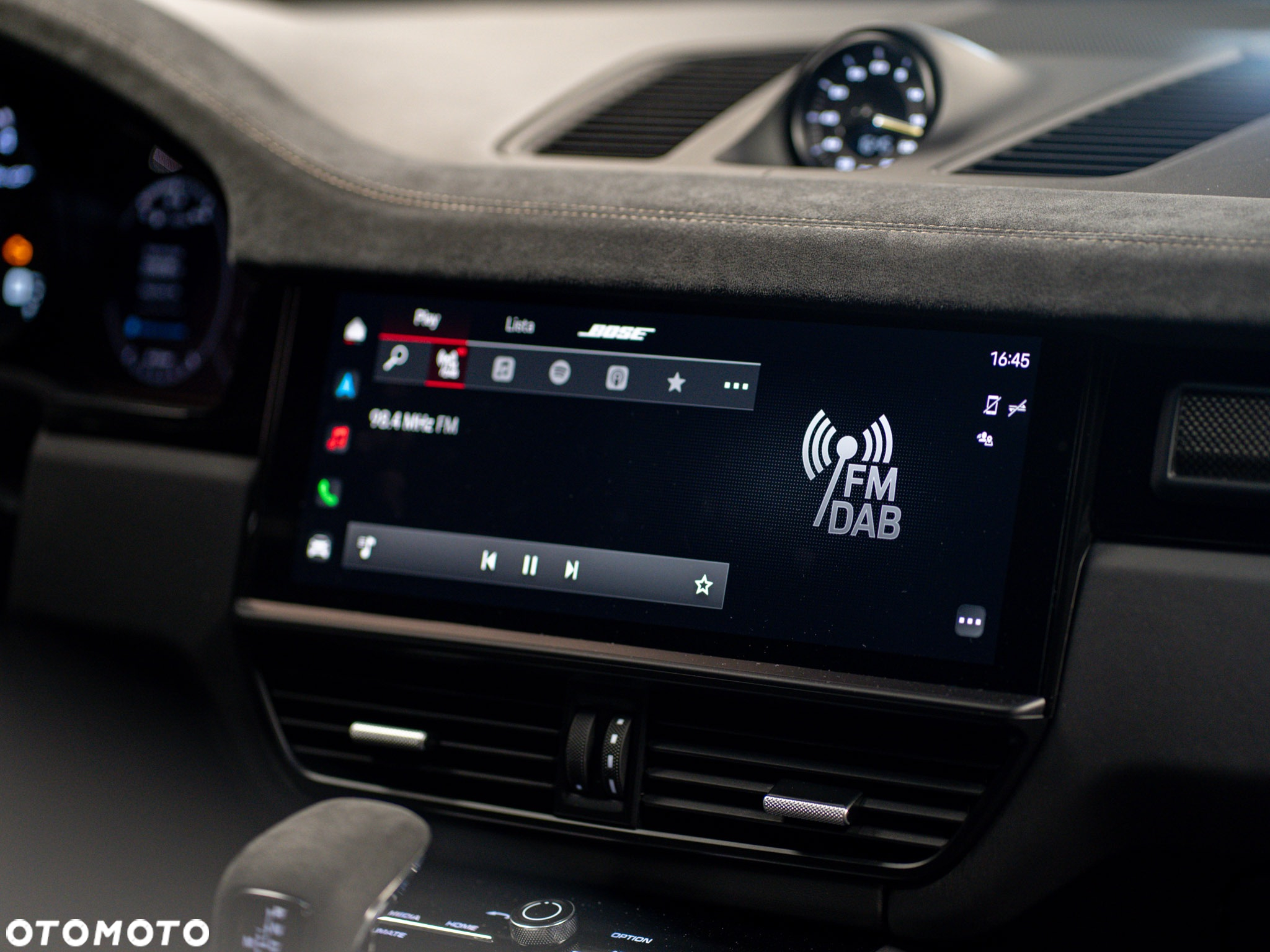Porsche Cayenne Turbo GT - 23