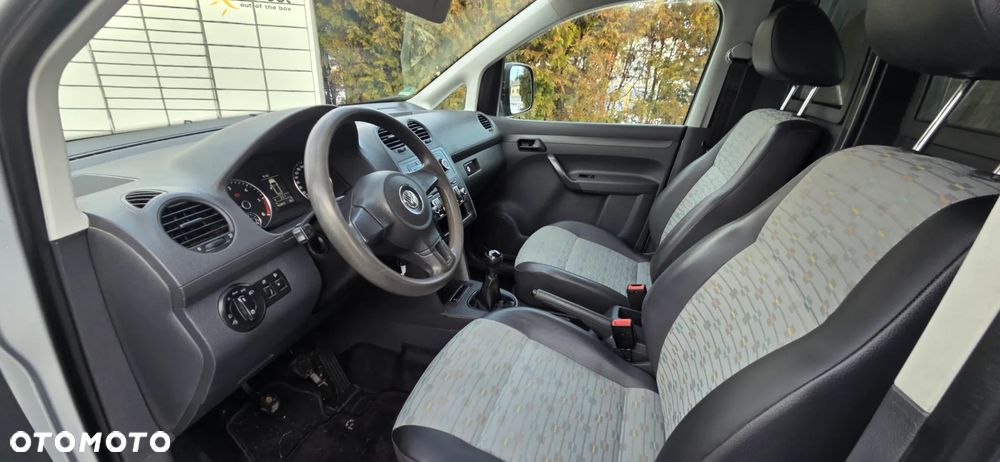 Volkswagen Caddy - 26