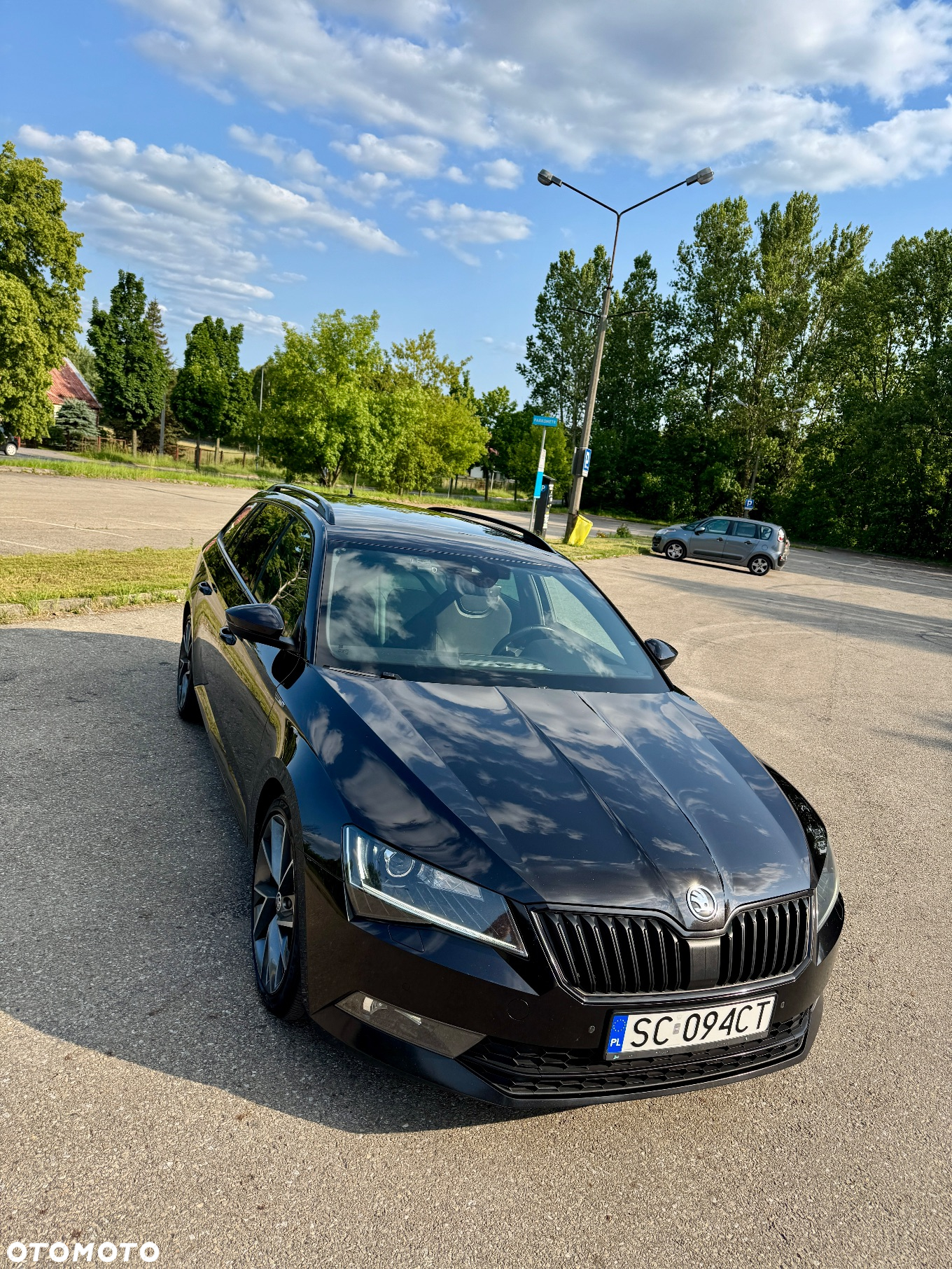 Skoda Superb 2.0 TDI Sportline DSG - 5