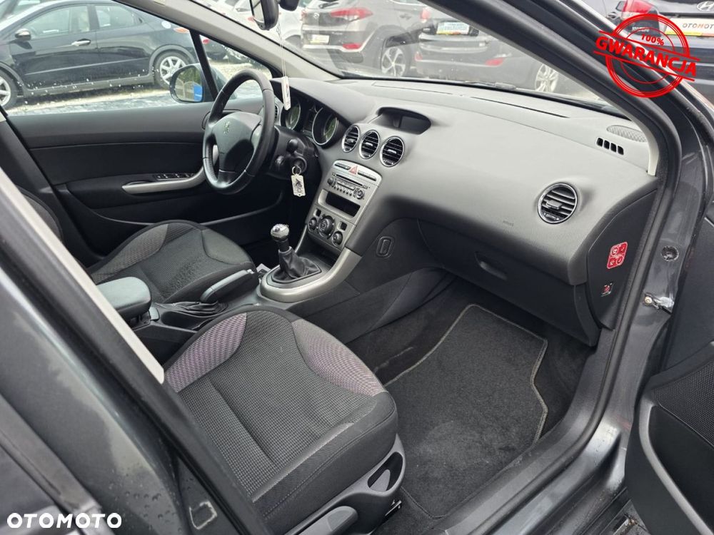 Peugeot 308 1.6 Premium - 24