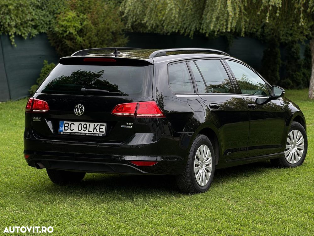 Volkswagen Golf - 3