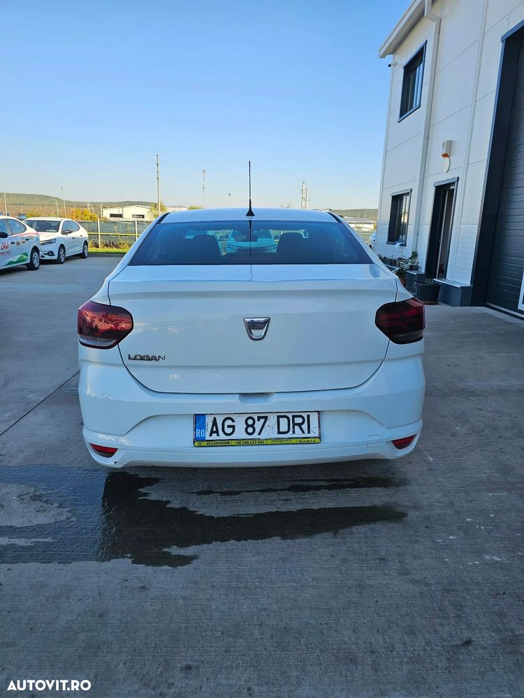 Dacia Logan - 4