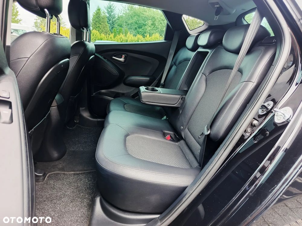 Hyundai ix35 2.0 CRDi Premium 4WD - 17
