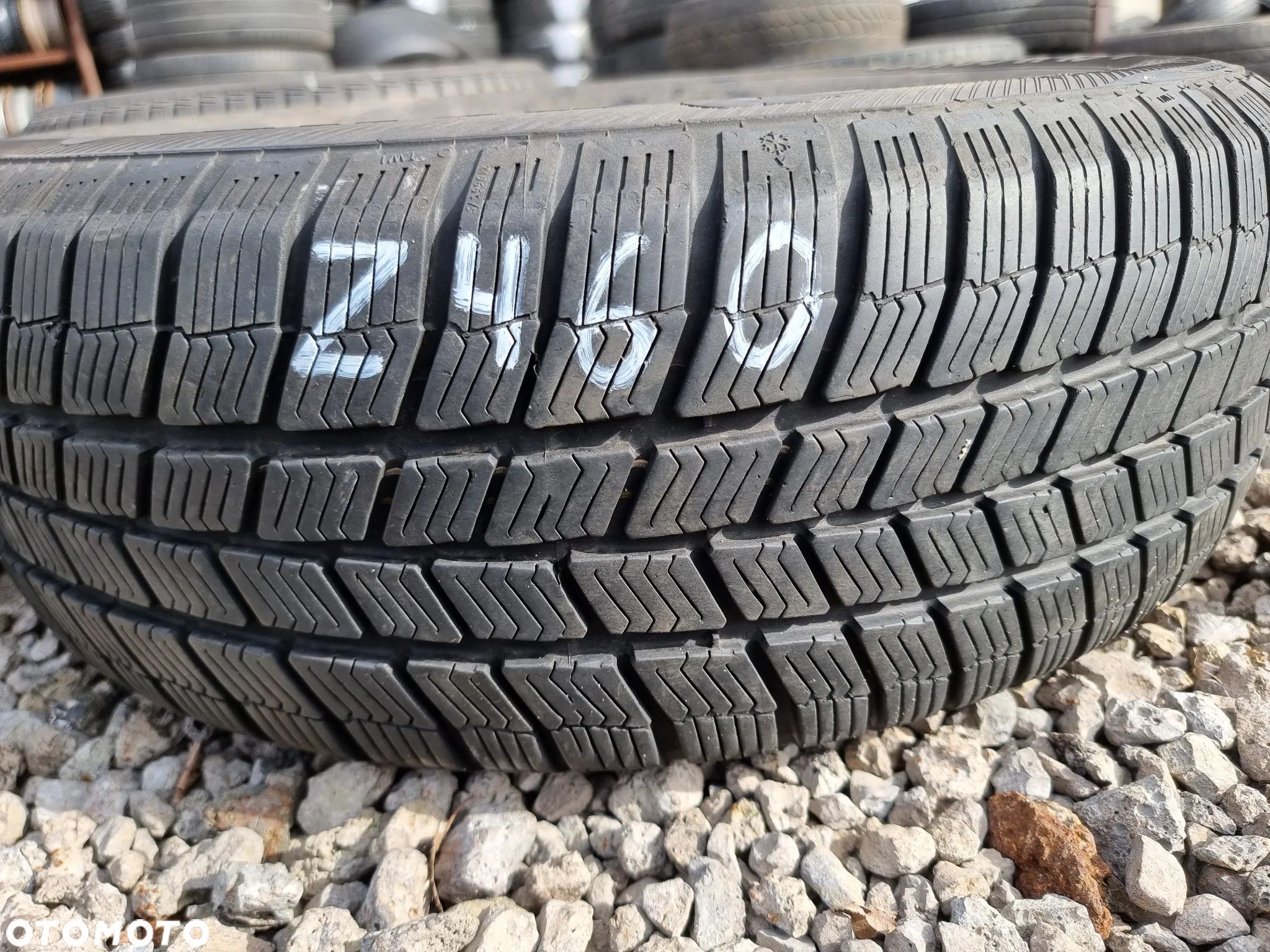 Opona zimowa BARUM 195/65R15 91T POLARIS 3 (1szt.) (1x5,5) (DOT: 1x4015) Z460 - 1