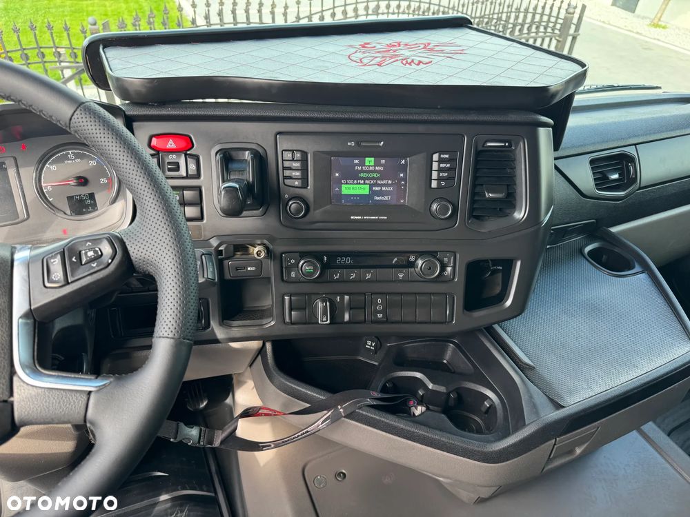 Scania R450 BEZ EGR, STANDARD, HYDRAULIKA, 2018 ROK, SUPER STAN - 29