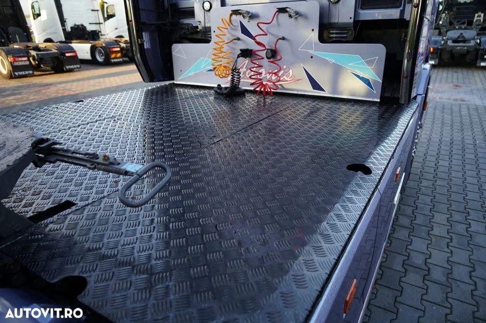 Scania S 580 / V8 / EDIȚIE LIMITATĂ ORIGINALĂ / NR. 010 / RETARDER / I-PARK COOL / AER COMPLET MATIC / PIELE / EXPRESS / - 15