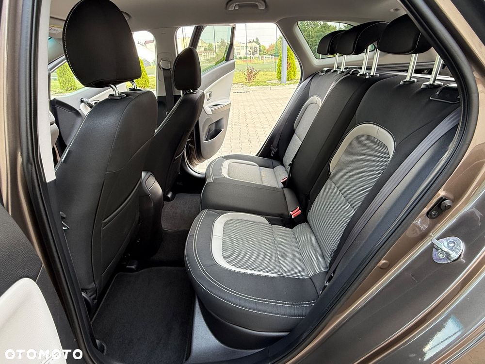 Kia Ceed 1.6 GDI Platinum Edition - 26