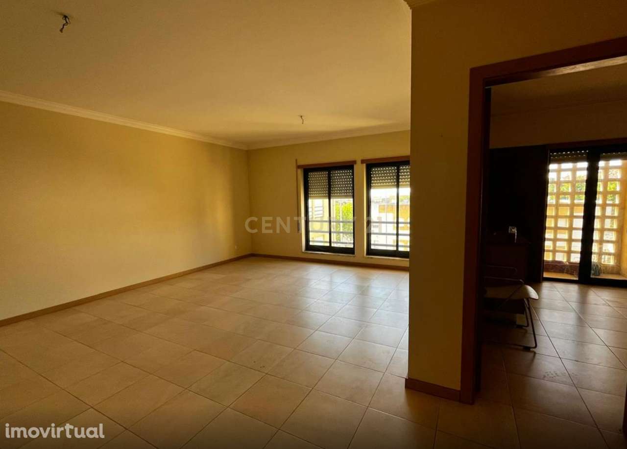Apartamento T1 com uma área total de 68 metros quadrados - Grande imagem: 5/7