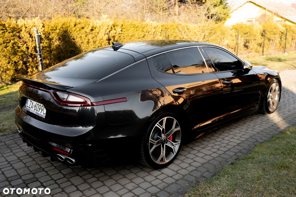 Kia Stinger 3.3 T-GDI V6 GT AWD - 20