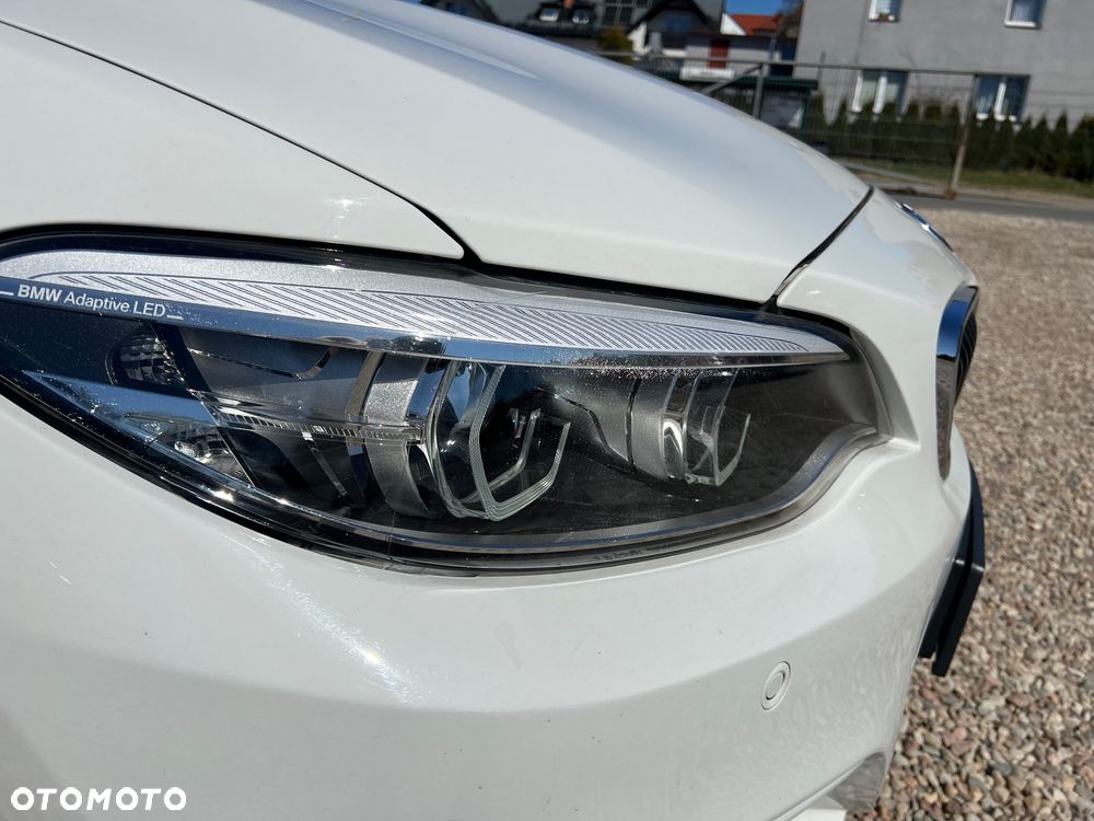 BMW Seria 2 218d - 14