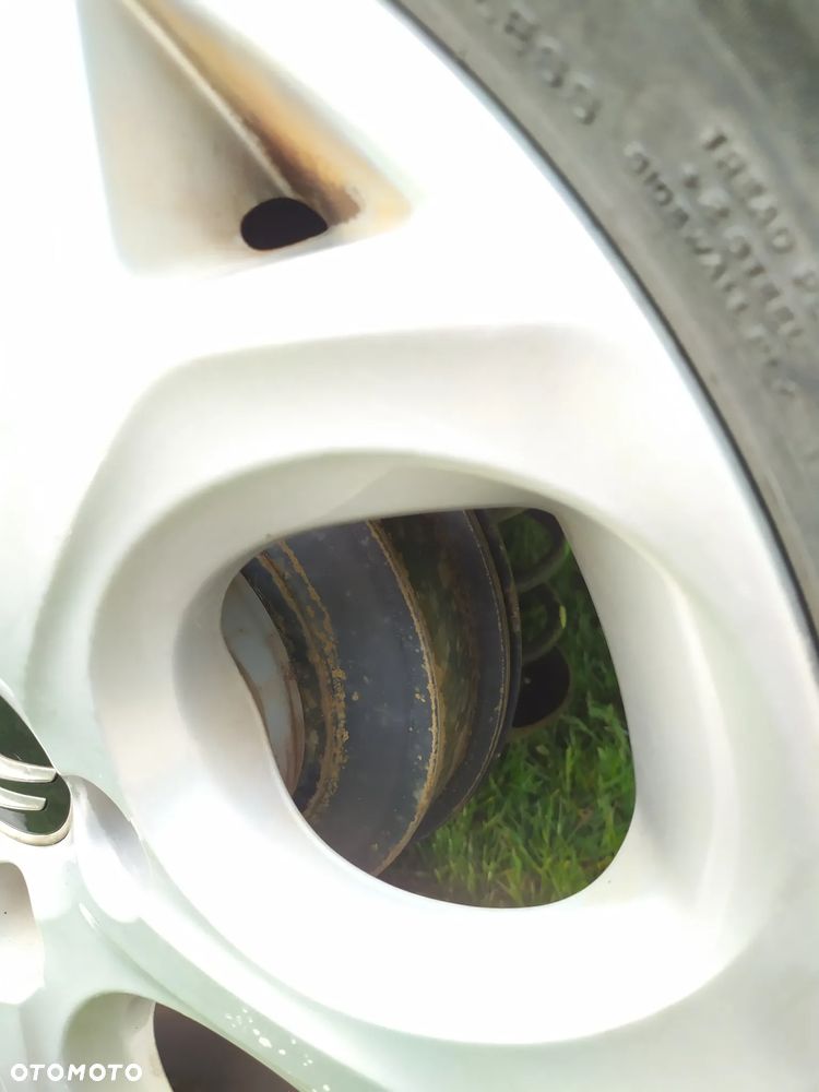 Citroën C3 1.2 PureTech Exclusive - 18