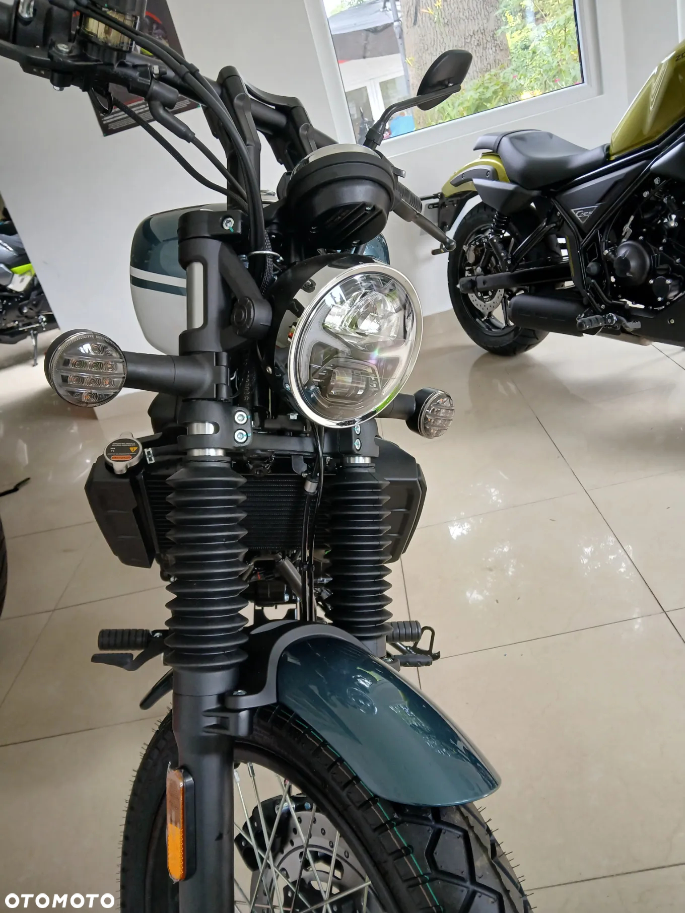 Junak M12 - 11