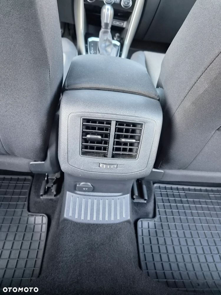 Volkswagen T-Roc 1.5 TSI ACT Advance DSG - 22