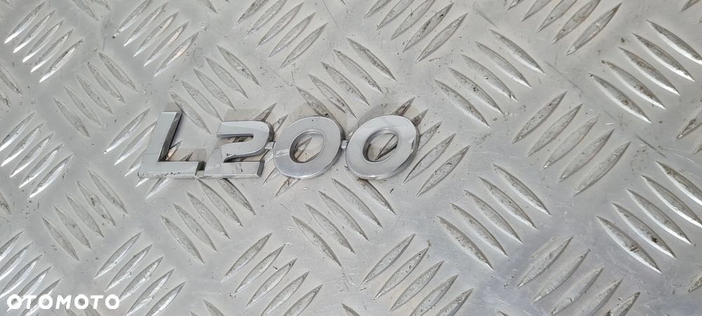Mitsubishi L200 V Emblemat Klapy Bagażnika - 3