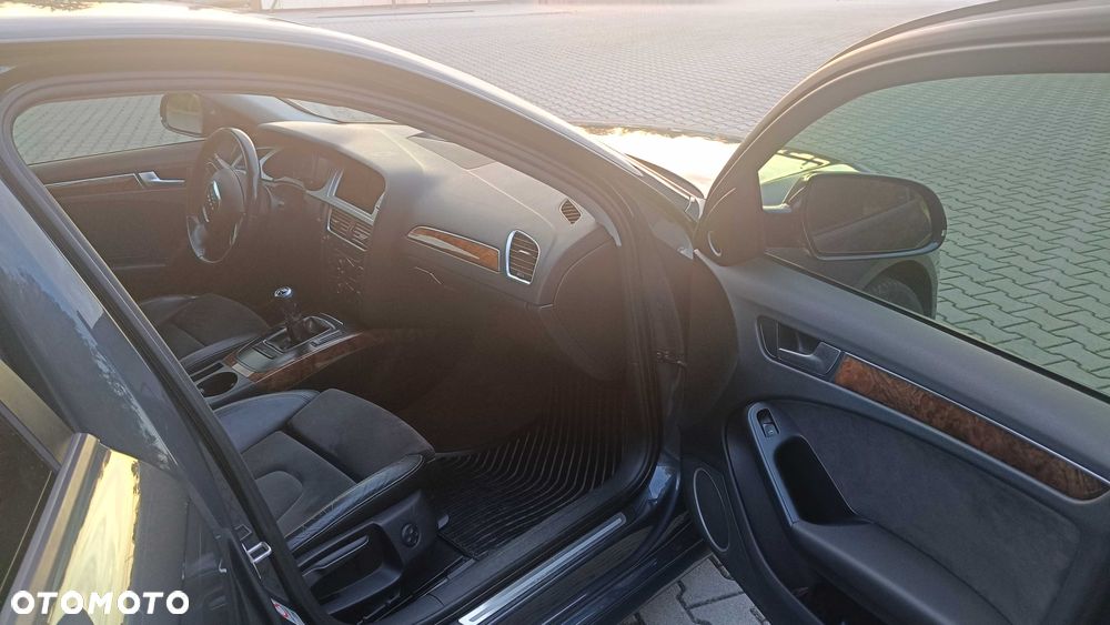 Audi A4 Limousine - 6
