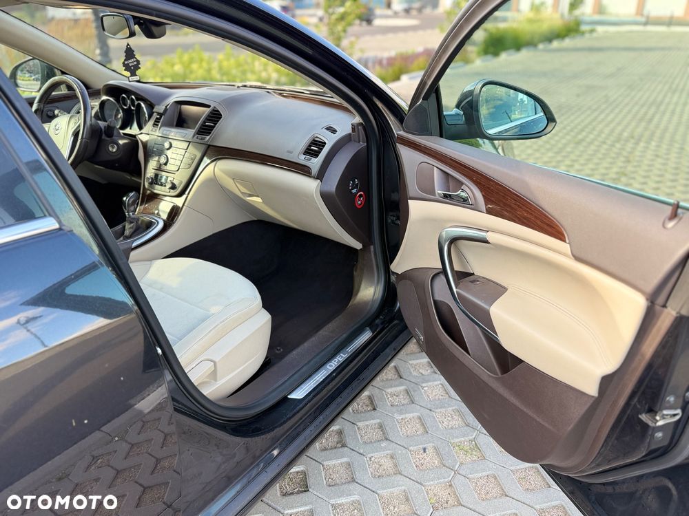 Opel Insignia 2.0 CDTI Cosmo ecoFLEX - 11