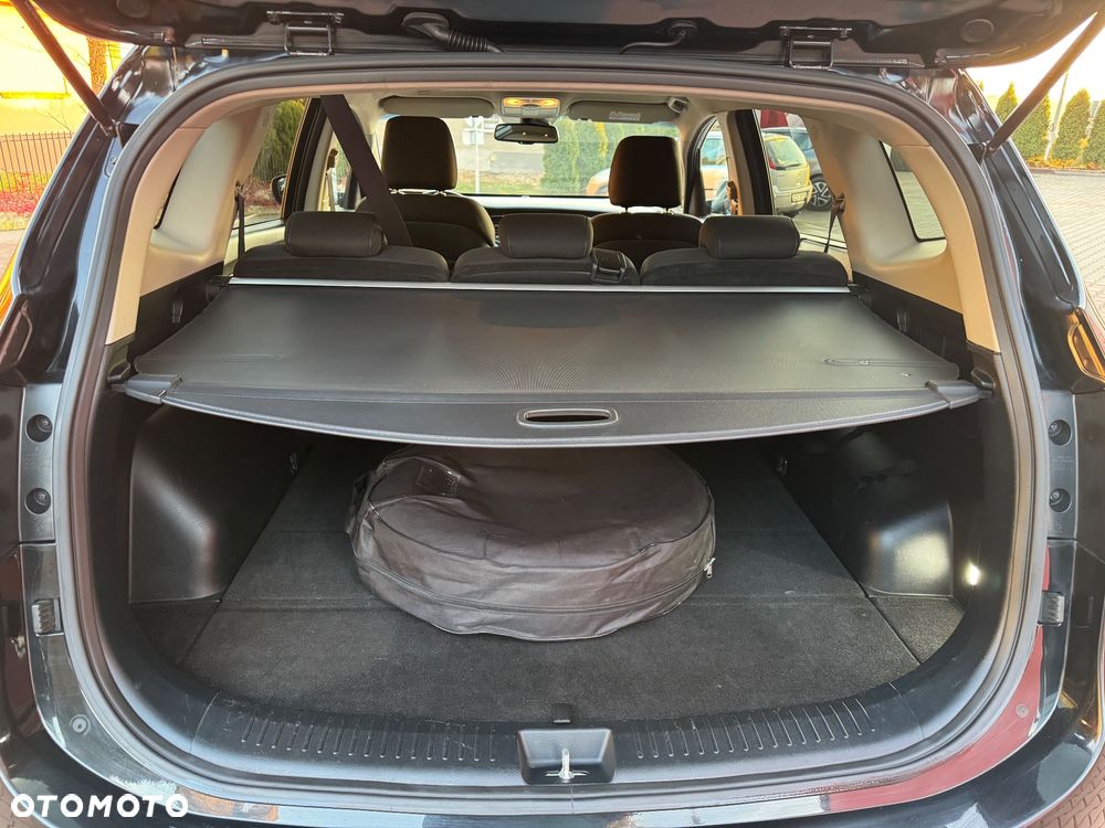 Kia Carens 1.7 CRDi 141 ISG Spirit - 16