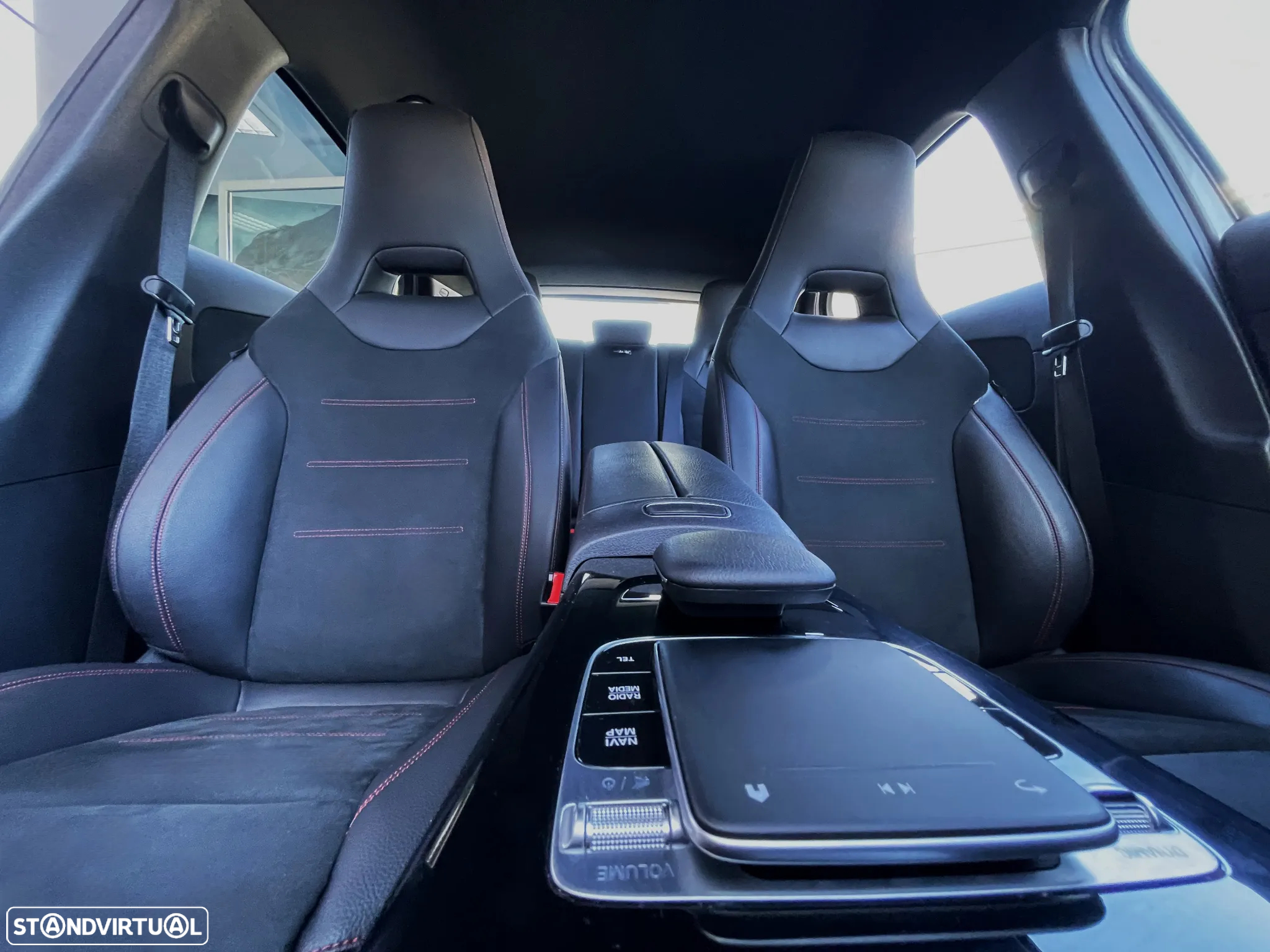 Mercedes-Benz A 180 d 7G-DCT AMG Line - 22