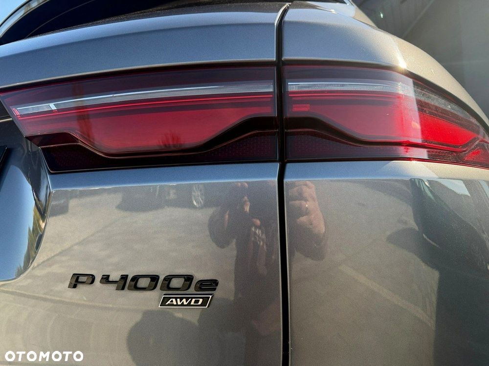 Jaguar F-Pace - 12