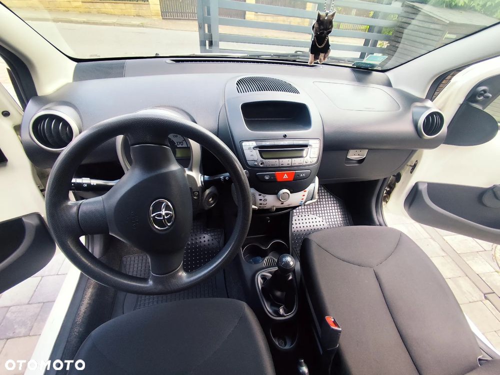 Toyota Aygo 1.0 VVT-i - 10