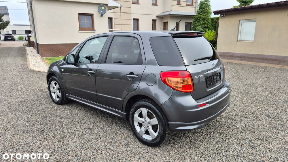 Suzuki SX4 1.6 VVT Streetline 4x2 Club - 4