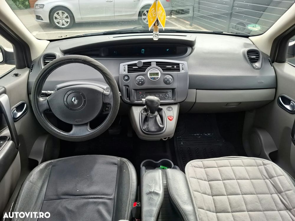 Renault Scenic - 7