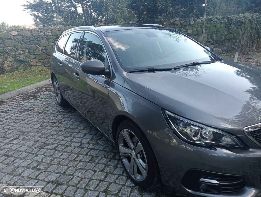 Peugeot 308 SW 1.2 PureTech Allure Pack - 3