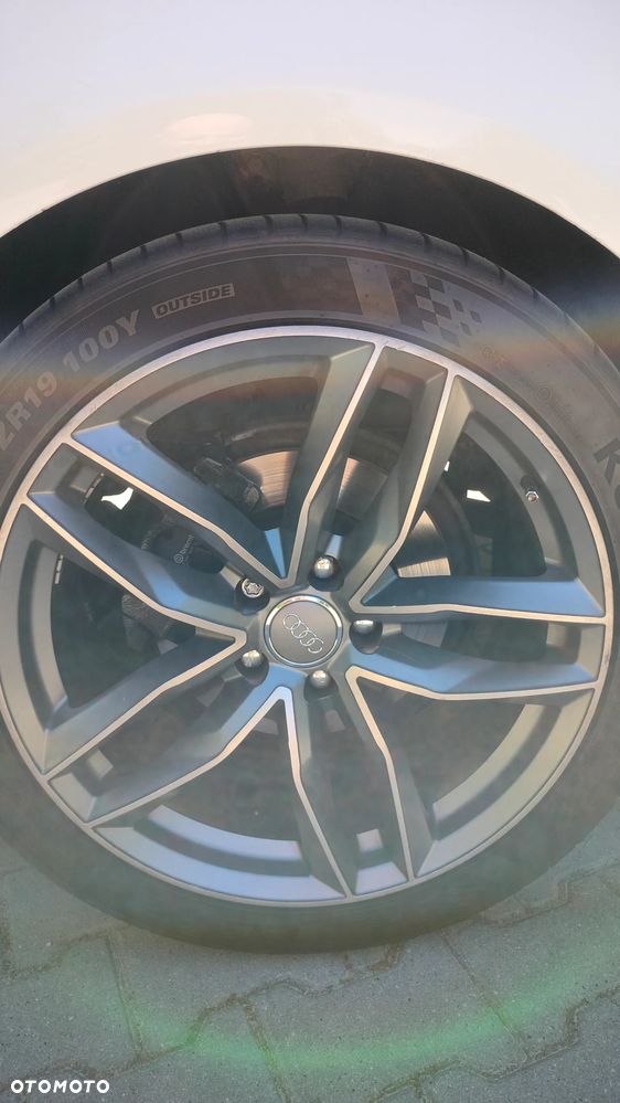 Audi A6 Avant 2.0 TDI - 22