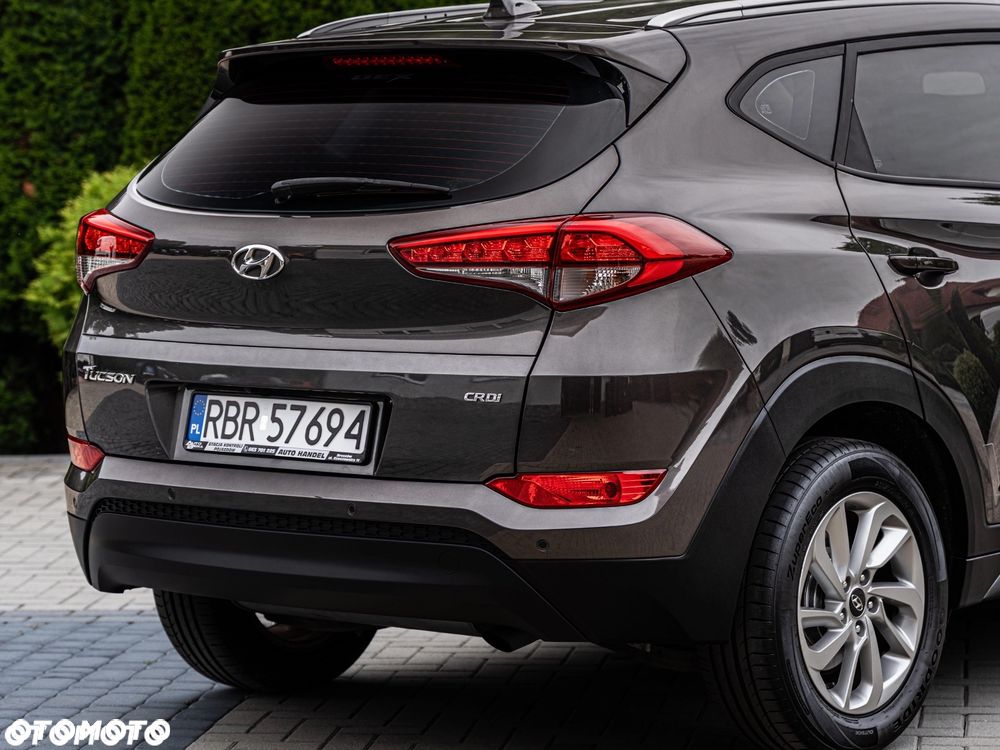 Hyundai Tucson 1.7 CRDI BlueDrive Style 2WD - 22