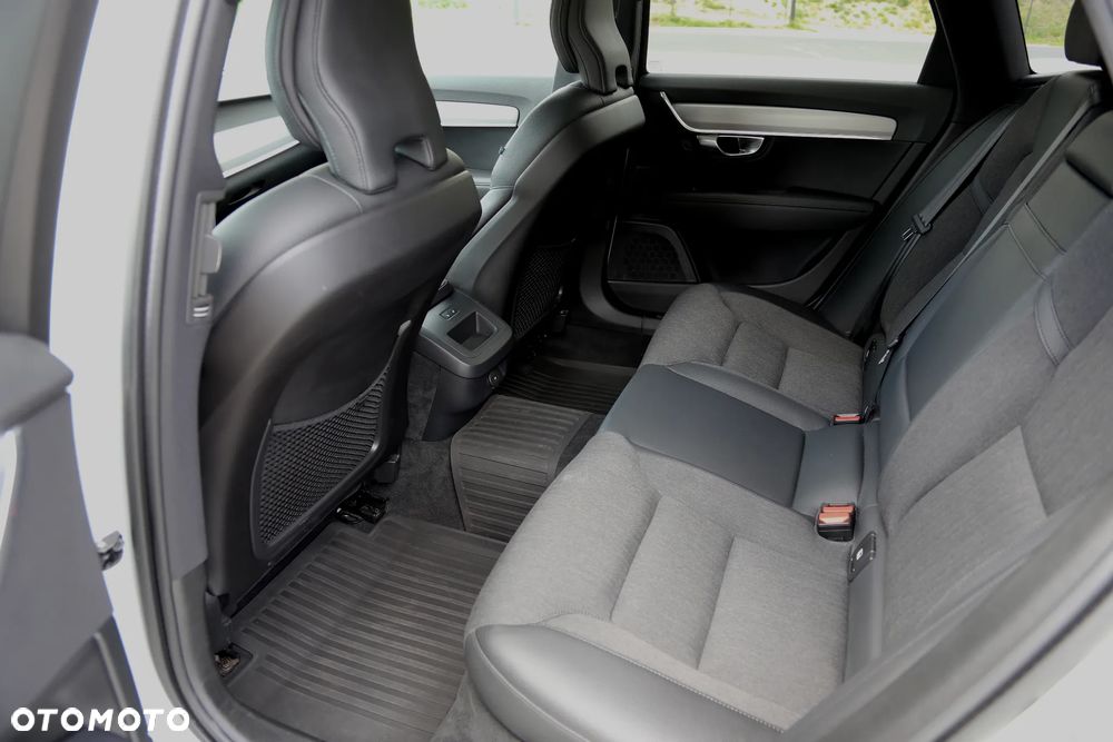 Volvo V90 Cross Country B4 D AWD Plus - 11