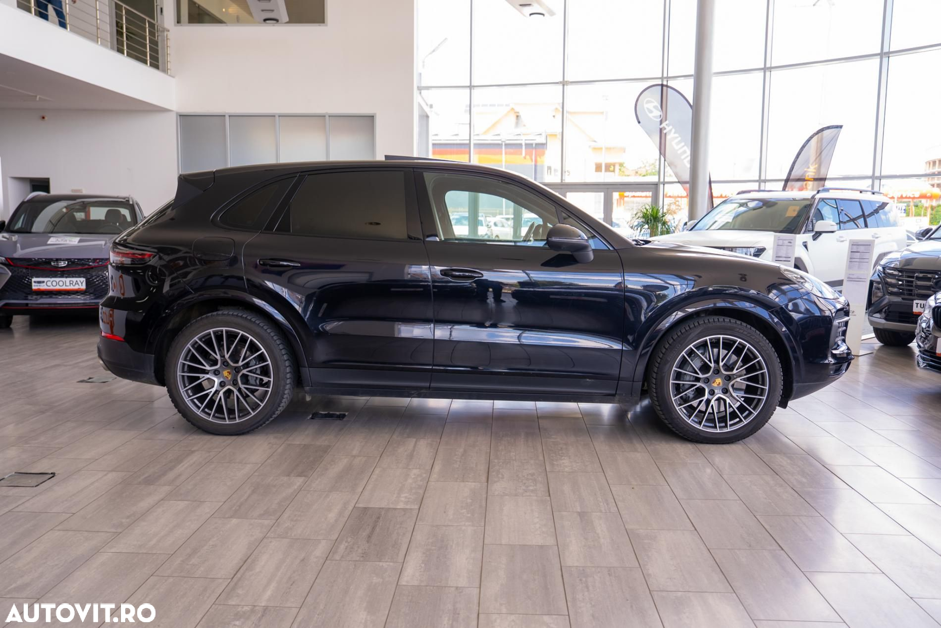 Porsche Cayenne S Tiptronic S Platinum Edition - 11