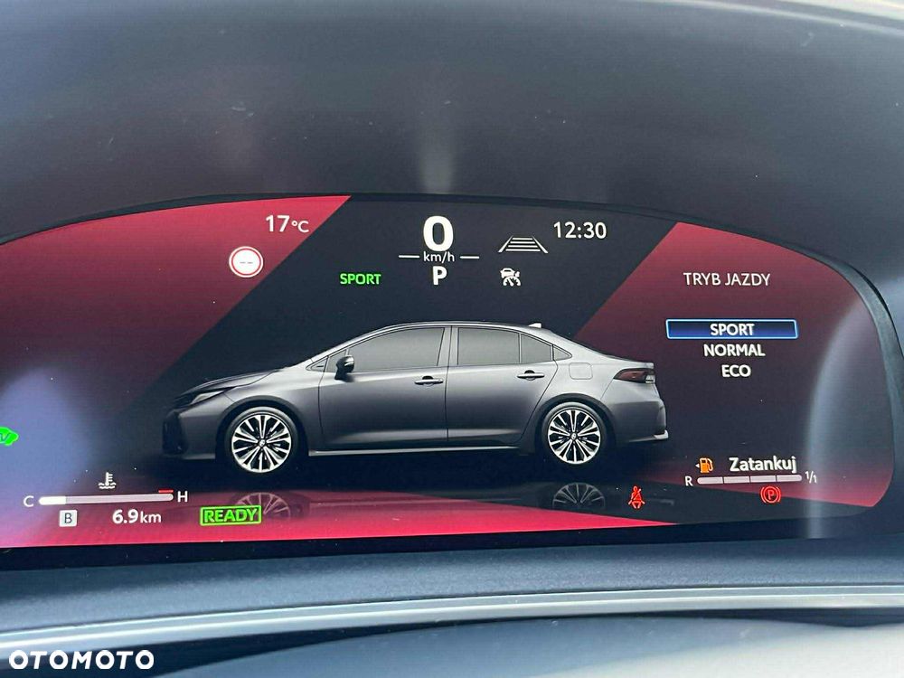 Toyota Corolla 1.8 Hybrid GR Sport Dynamic - 12