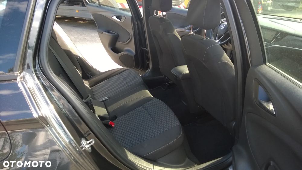 Opel Astra 1.6 CDTI Energy - 14