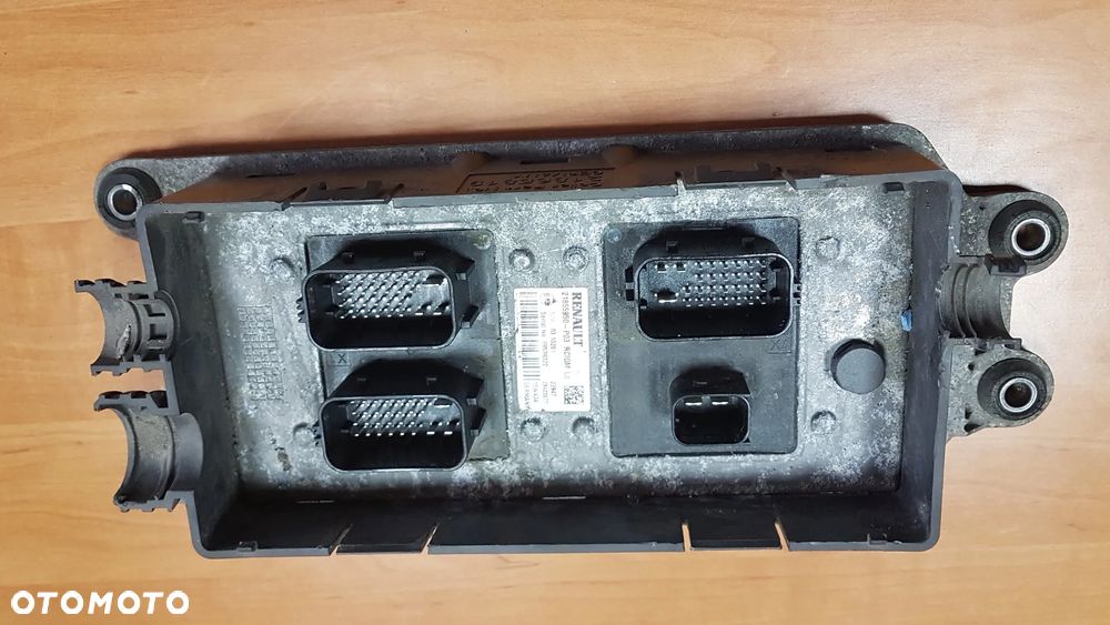 RENAULT T RANGE GAMA 460 STEROWNIK MODUŁ P03 RCIOM 21855950-P03 - 1