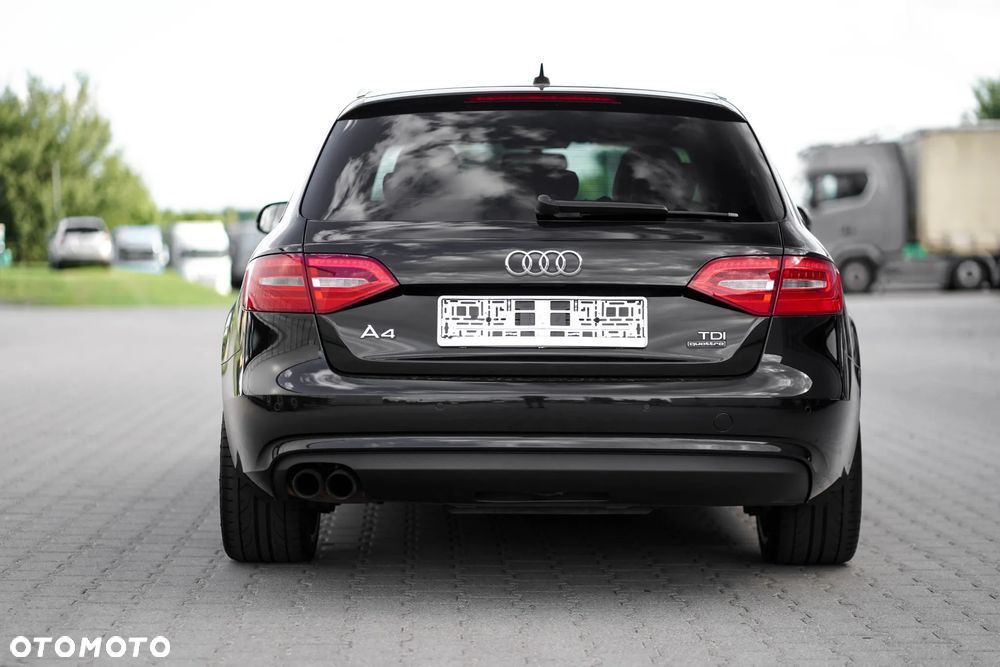 Audi A4 Avant 2.0 TDI Quattro S tronic - 8