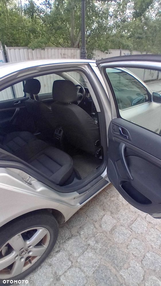 Skoda Octavia 1.6 Ambiente Tiptr - 14