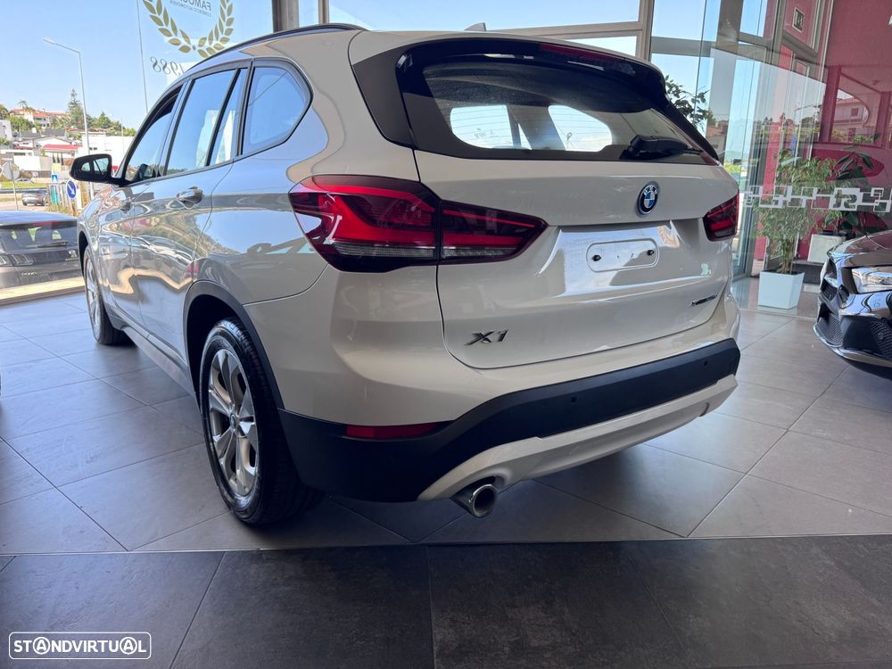 BMW X1 xDrive25e Advantage - 8