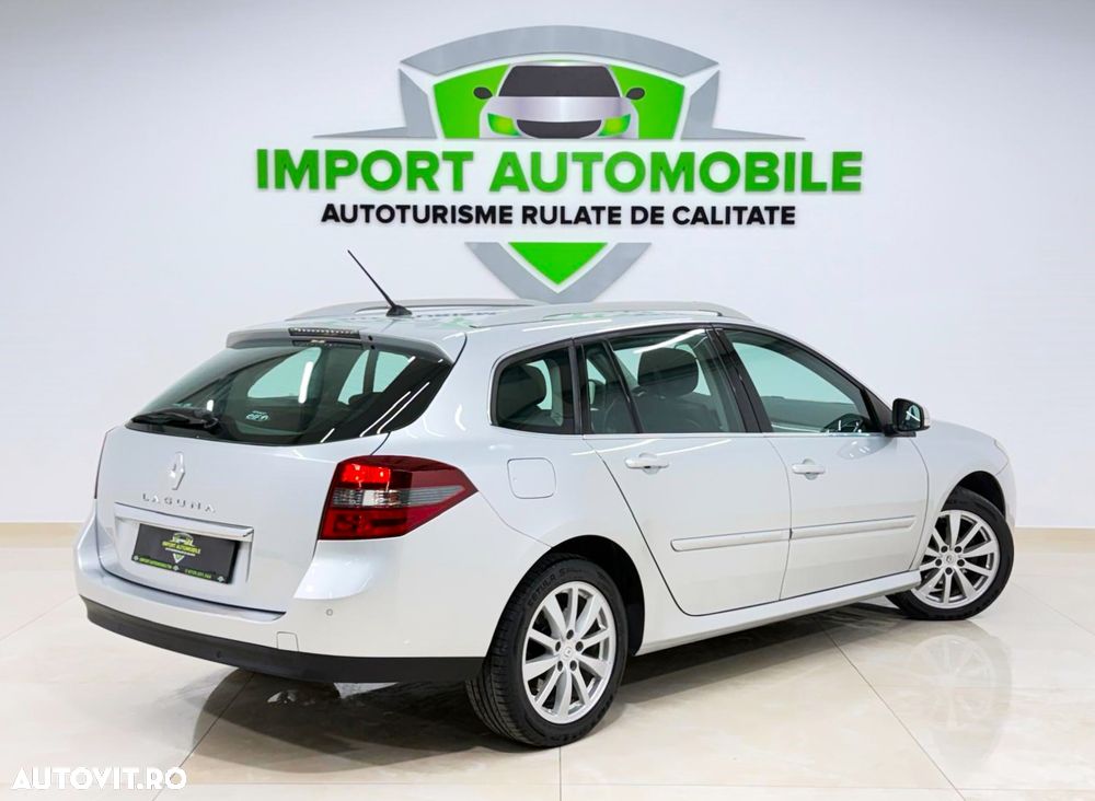 Renault Laguna dCi 110 FAP Expression - 12