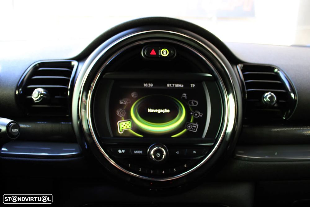 MINI Clubman Cooper D - 38